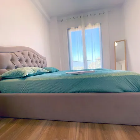 Prestige - Radhime Lägenhet *