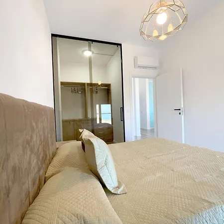 Prestige - Radhime * Vlorë