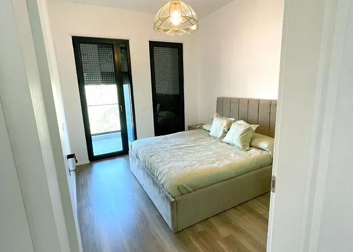 Prestige - Radhimë Vlorë